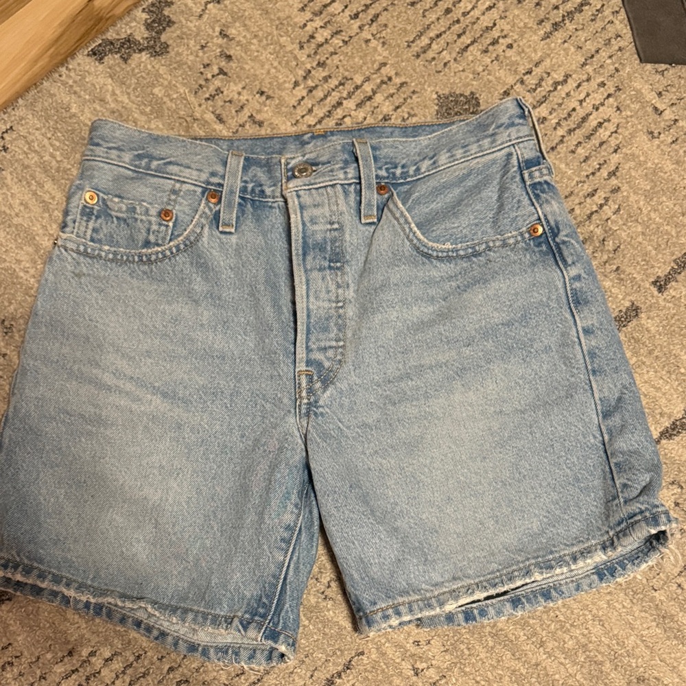 Levi's Women's 501 Mid-Rise Jean Shorts